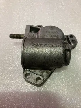 048905215A PORSCHE Distributor Drive Housing Turbo