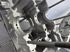 61601157 PORSCHE Engine #3