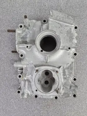 61610130101 PORSCHE Engine Block Third Member 1600S