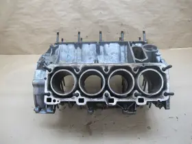 9281011075R PORSCHE Engine Motor Block