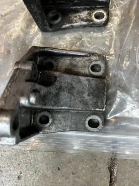944.101.147.0R PORSCHE Power Steering Mount Bracket Single #2