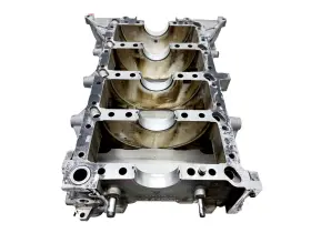 948-101-113 PORSCHE Crankshaft Housing Lower Engine Block