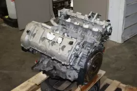 94810094060 PORSCHE Engine Block Panamera