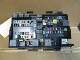 68089578 RAM Totally Integrated Power Module Fuse Box Tipm