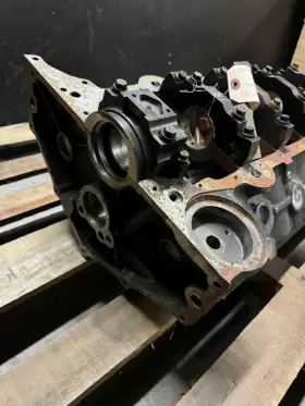 1-286-002-01 SPEEDMASTER Outlet Billet Iron Engine Block B-4 #2