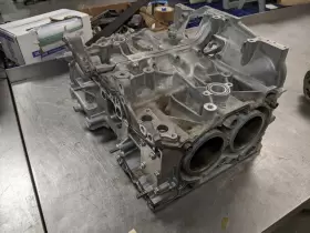 302-10100 SUBARU Engine Cylinder Block Crosstrek