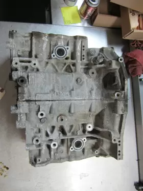 302-59163 SUBARU Engine Cylinder Block Forester