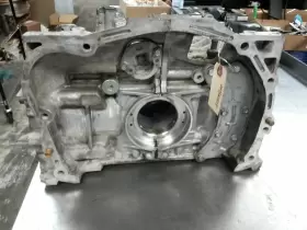 302-60104 SUBARU Engine Cylinder Block Outback #2
