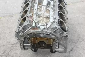 11401-09661 TOYOTA Engine Cylinder Block Sequoia Tundra #2