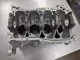 302-60121 TOYOTA Engine Cylinder Block Hybrid Prius #2