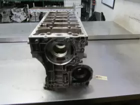 1001752 VOLVO Engine Cylinder Block XC90 #2