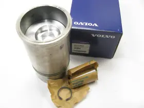 20865990 VOLVO Cylinder Sleeve Piston Kit D5 D7