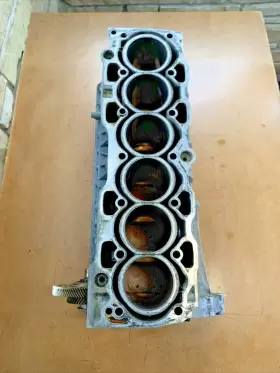 36050975 VOLVO Engine Cylinder Block XC90 #2