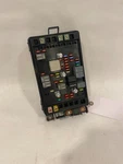 2002-2003 Chevy Trailblazer Engine Fuse Box Assembly Tested Oem# 15196420-1. Fixed Price $67.77.