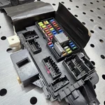 2010-2014 Ford Mustang Multifunction Fuse Relay Junction Box Br3t-15604-db Oem. Fixed Price $74.99.