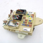 2014 - 2015 Kia Sorento Cabin Interior Fuse Box Relay Oem 954001u230. Fixed Price $99.95.
