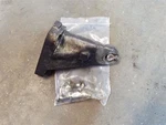 2.3l Right Engine Mount Bracket Fits 1987-1993 Mercedes Benz 190e. Fixed Price $48.26.