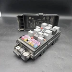 2009 Saturn Aura 2.4l Fuse Box Relay Module W/out Fog Lights 25883020. Fixed Price $168.00.